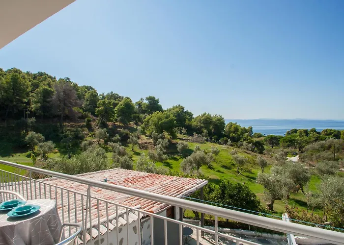 Angelos ホテル Vromolimnos