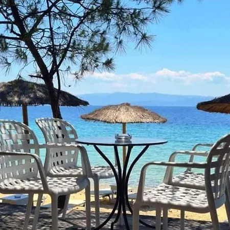 Angelos 3* Vromolimnos